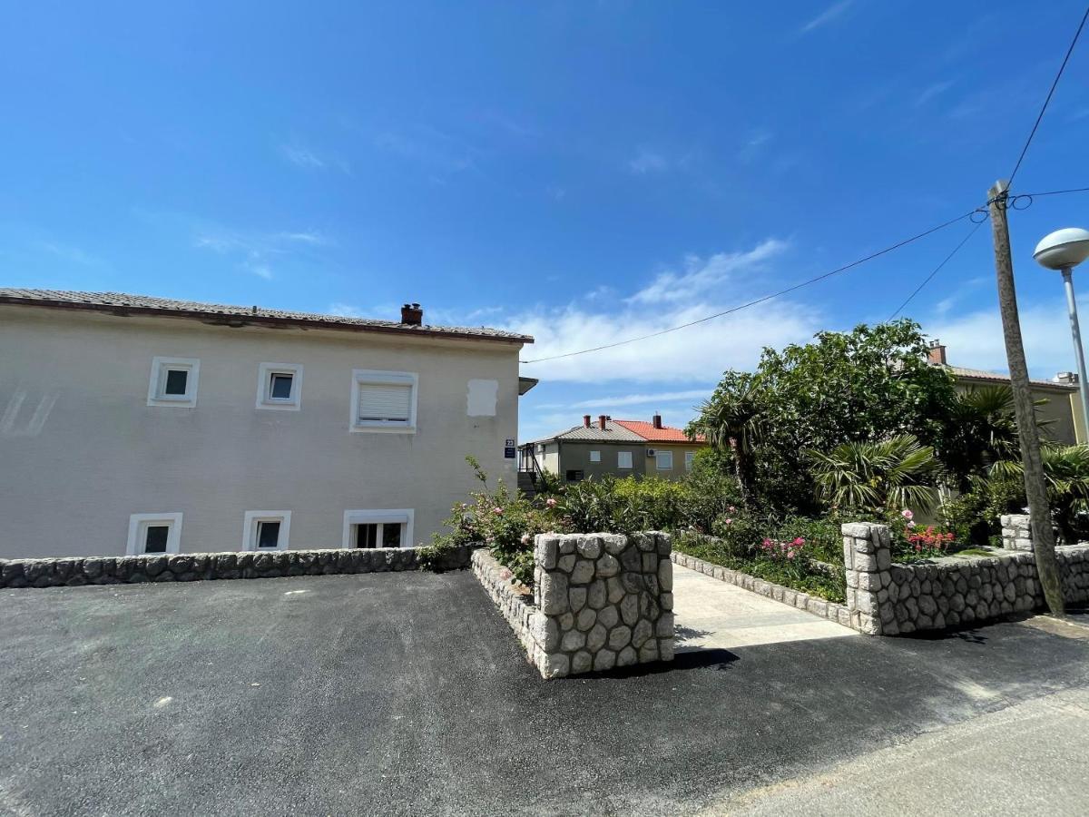 Apartman Adria Crikvenica Exteriör bild